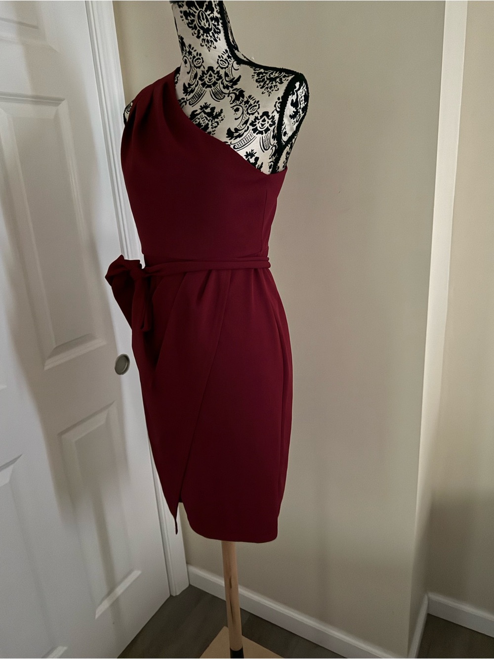 Cocktail Dress - Picture 4 of 6